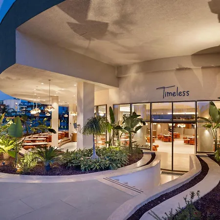 فندق Liberty Signa 5*